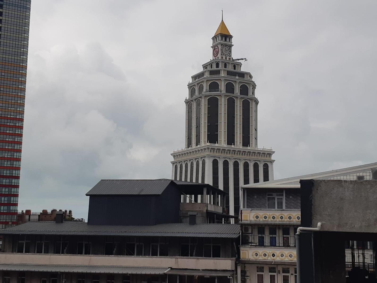Apartment Pshavela 16 Batumi Eksteriør bilde