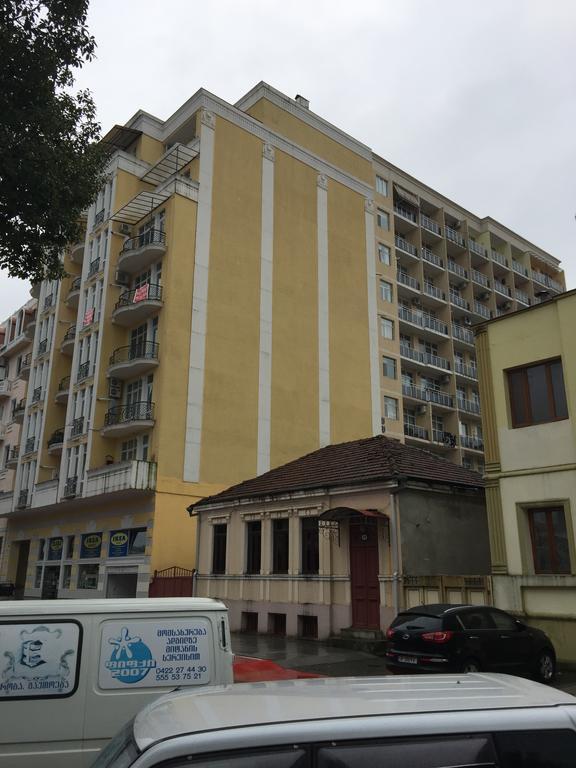 Apartment Pshavela 16 Batumi Eksteriør bilde