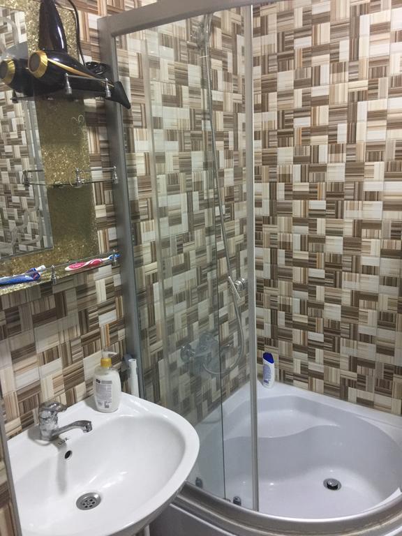Apartment Pshavela 16 Batumi Eksteriør bilde