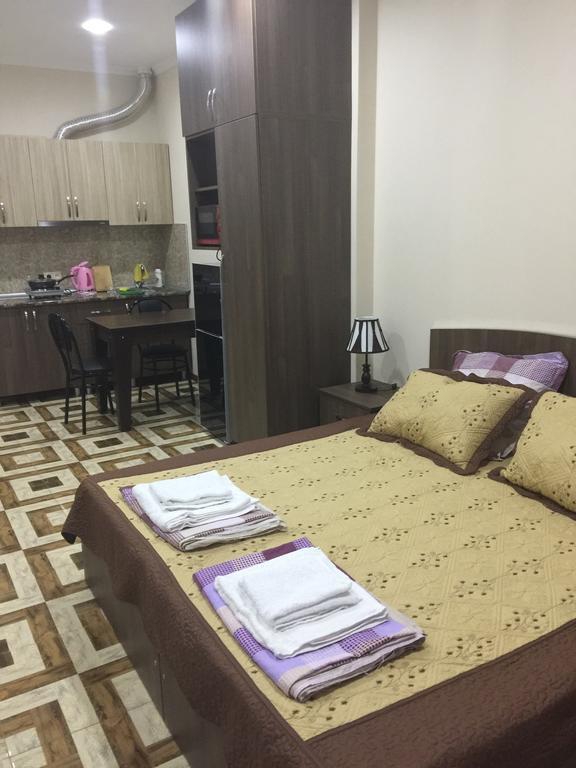 Apartment Pshavela 16 Batumi Eksteriør bilde